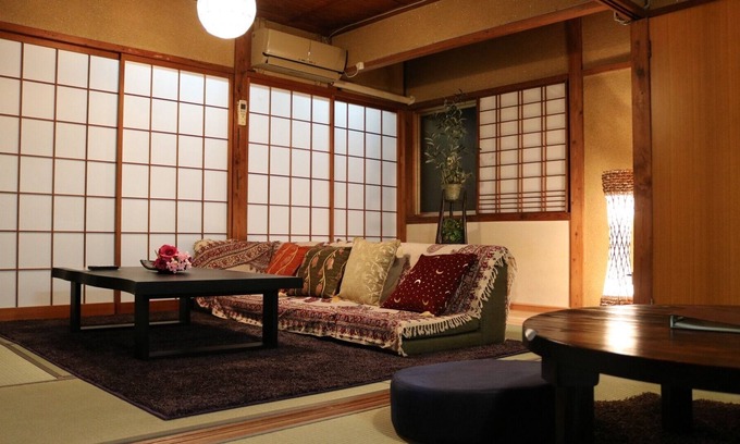 Kanazawa Haus | Rinobe MachiyaKenrokuenKanazawa Castle 5 minutes / Kanazawa Ishikawa