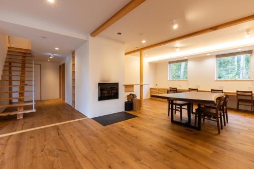 Azumino Haus | Rinrei terrace 一棟貸切 シングルルーム6部屋 各部屋トイレ シャワー付