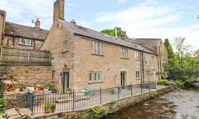 Hayfield Hütte | River Cottage Hayfield, familienfreundlich in Hayfield, Ref 1007439