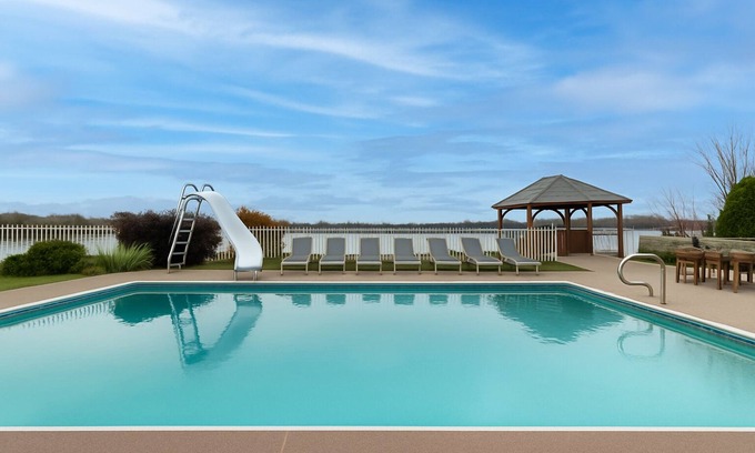 Osceola Haus | River Dream & Heated Pool & Movies & Dock & BBQ & Notre Dame