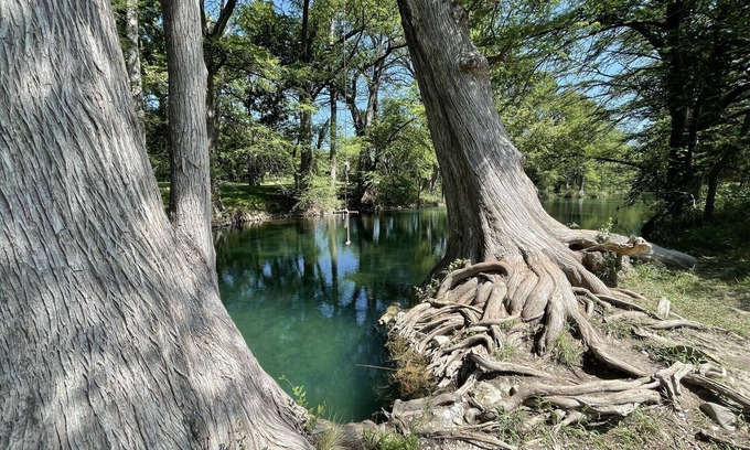 Utopia Sonstige | Utopia Texas Waresville River Rückzug Donoho Farm