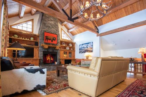 Granite Ridge Haus | RMR: Granite Ridge Homestead 3070 in Teton Village
