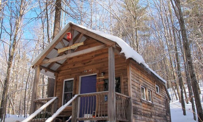 Denmark Kabine | "Robins Nest" Off Grid Solar Powered Eco Cabin