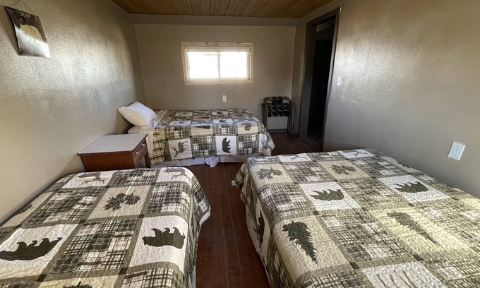 Faulkton Kabine | Rockin' E #11 - cozy, newly remodeled cabin