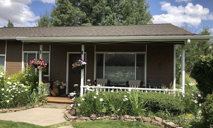 Bend Haus | Rocking CR Ranch Guesthouse, perfect for those who like to get away from it all