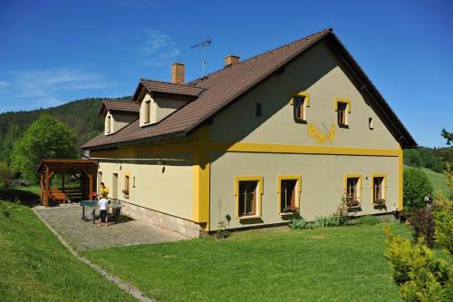 Mostek Haus | Rodinné ubytování Debrné