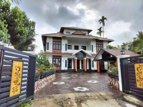 Sulthan Bathery Haus | Roneys Villa