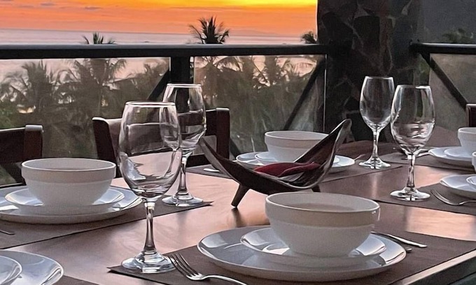 Barrio Los Villalobos Eigentumswohnung | Beautiful 3 bdrm PH condo on the beach