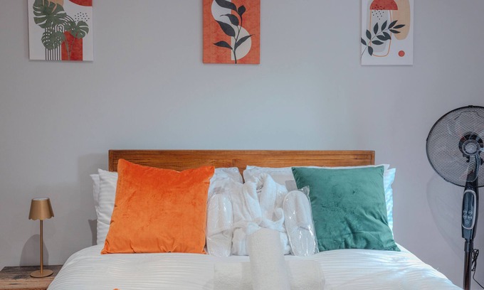 Coldharbour Wohnung | Rooftop/worktable/Netflix/Parking/Promo/longstay