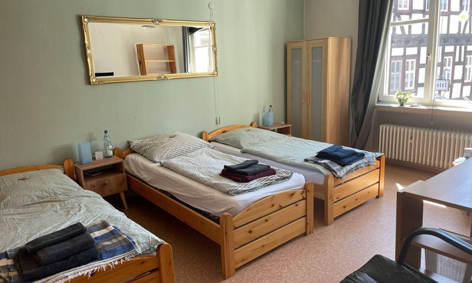 Schlitz Wohnung | Room 'Lucas' with Shared Terrace and Wi-Fi