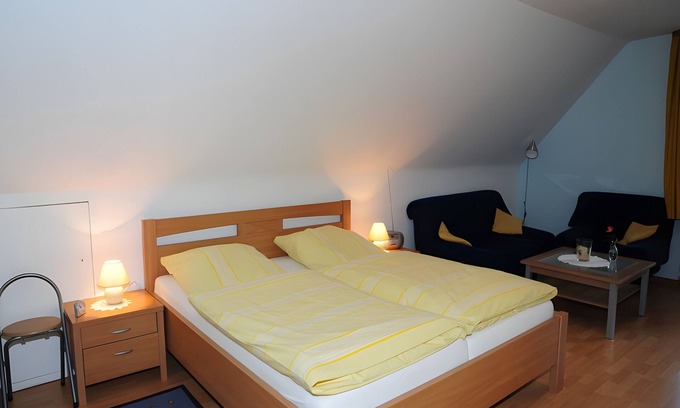 Simonswald Wohnung | Room 'Nr 4' with Shared Terrace, Shared Garden and Wi-Fi