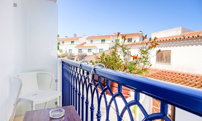 Baiona Wohnung | Zimmer 'Quarto Verde' mit Balkon und Wi-Fi
