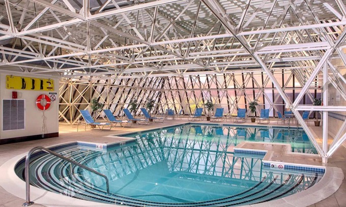 South Portland Hotel | Room Right Next to I-95 Near Jetport & Downtown | Hotel w/ Free Parking