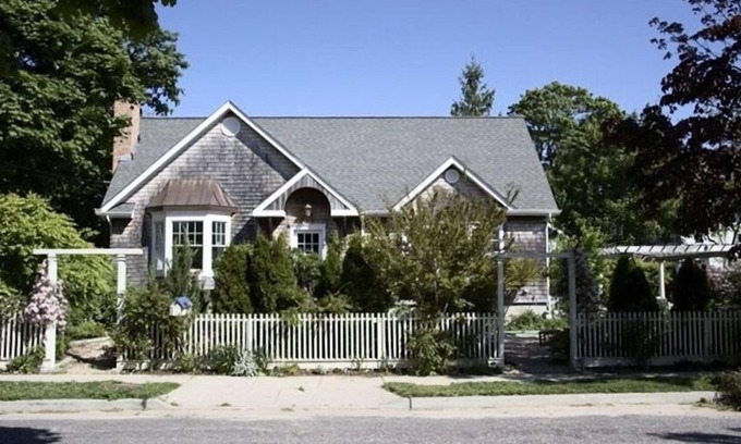 Greenport Hütte | Rose Cottage an der Bucht.