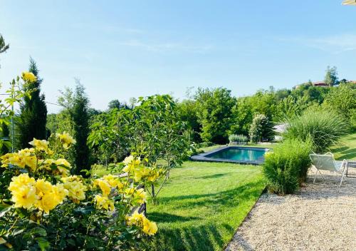 Novello Wohnung | ROSTAGNI 1834 apt with pool in the Barolo region