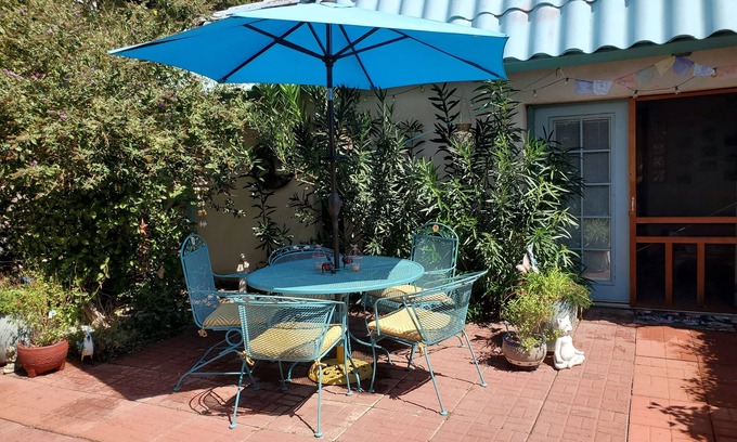 Northeast Heights Haus | Route 66 Casita, bewachter Parkplatz, Pool