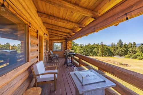 Lyle Haus | Rowland Log Cabin