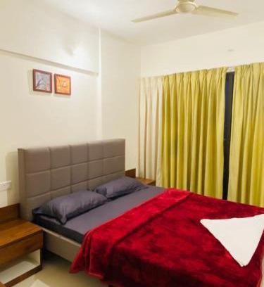 Pune Wohnung | Royal Nest - Viman Nagar -1 km from Airport