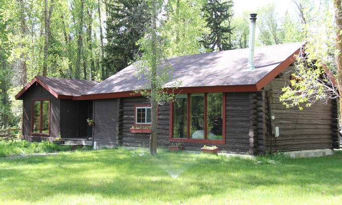 Moose Wilson Road Kabine | Rustikales Blockhaus auf 1/2 Morgen im Wald