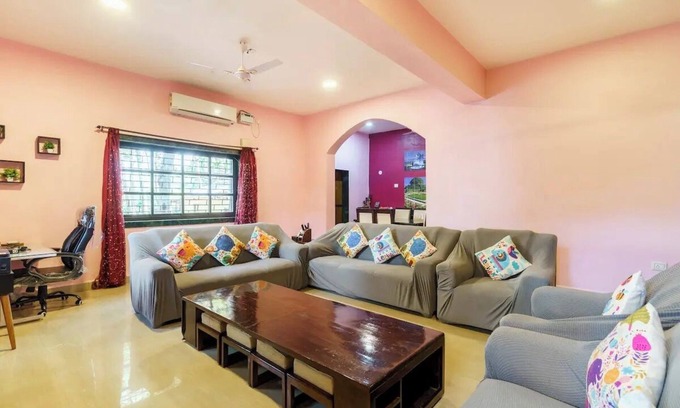 Siridao Haus | Rustic Pvt 2bhk Villa w/ Fiber Net - Dar AlSalaam
