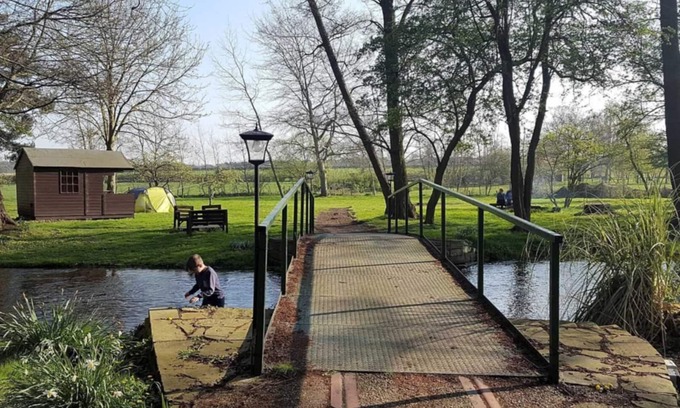 Retford Kabine | Rustic Retreat in Retford