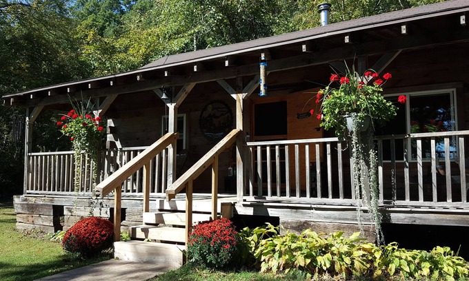 Muscoda Kabine | Rustic, small and primitive cabin - Riverview Cabin, LLC