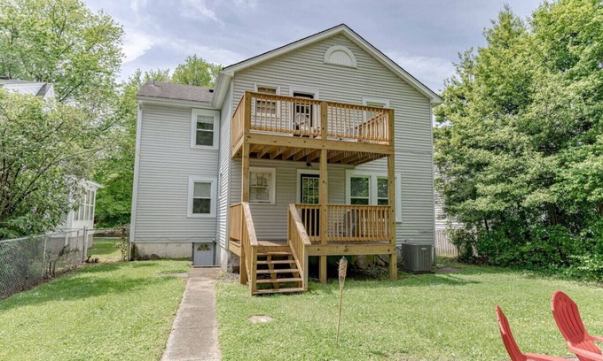 Beechmont Haus | Rye Retreat | Churchill | Expo