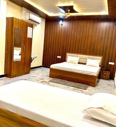 Varanasi Haus | S R Guest House