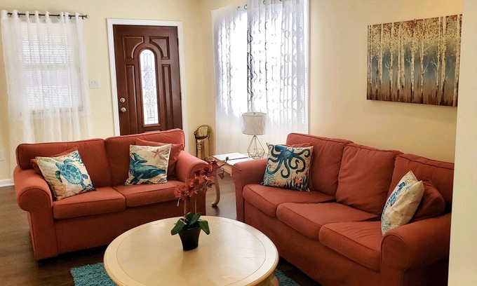 Long Branch Haus | *Safe & Clean*Full Kitchen*Smart TV’s*5min→Beach