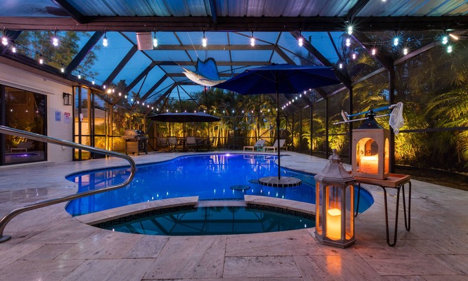 Delray Beach Haus | Welcome to Sailfish Cove, Heated Saltwater Pool & Spa...