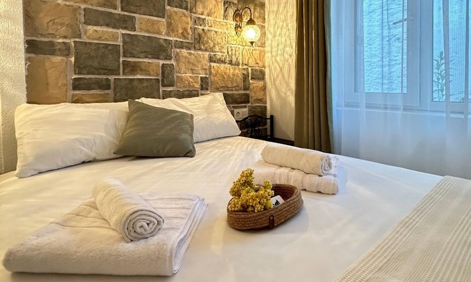 Bozcaada Hotel | Saklı Konak Bozcaada