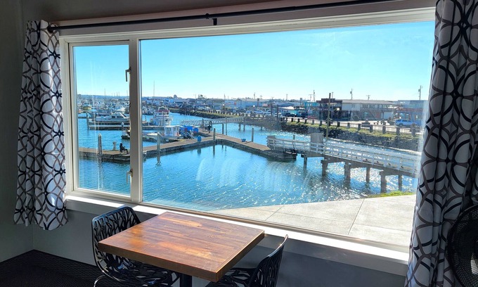 Westport Hotel | Saltwater Inn