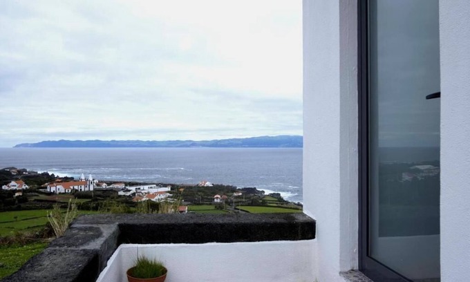 Sao Roque do Pico Haus | Sara Village - Apartment mit einem Schlafzimmer und Meerblick für 4 Personen
