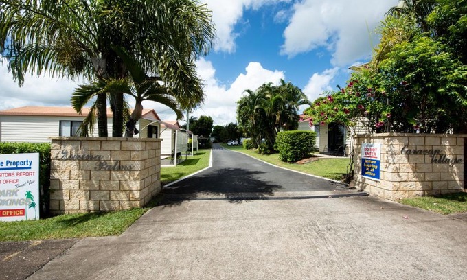 Sarina Sonstige | Sarina Palms Caravan and Cabins Village