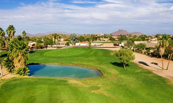 Rancho del Lago Haus | Scenic Golf Course Home Minutes from Wild Horses and Mountain Trails