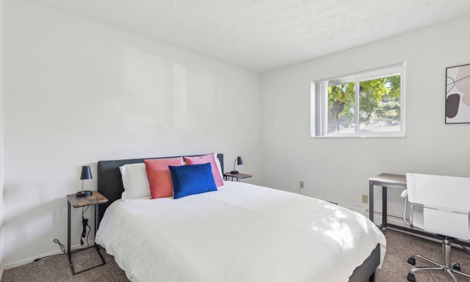 Parma Wohnung | Scenic towers 3102 I Cozy & Comfy I Free Parking