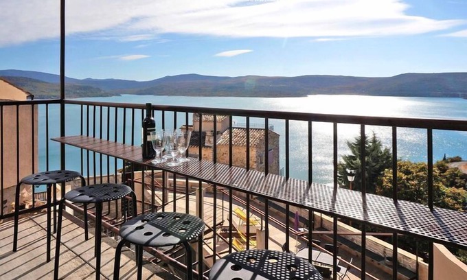 Sainte-Croix-du-Verdon Haus | Dorfhaus mit Panoramablick auf den See, Sainte-Croix-du-Verdon