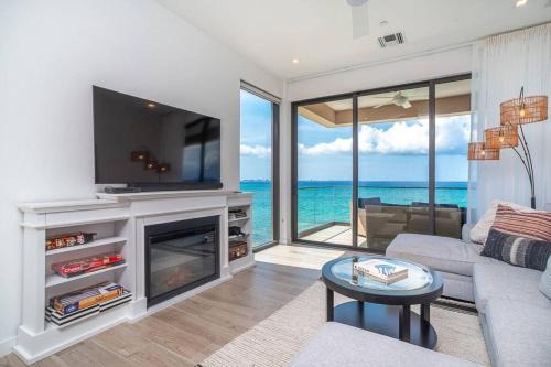 Northwest Point Haus | Sea Dreams 3-contemporary Condo Wpanoramic Views