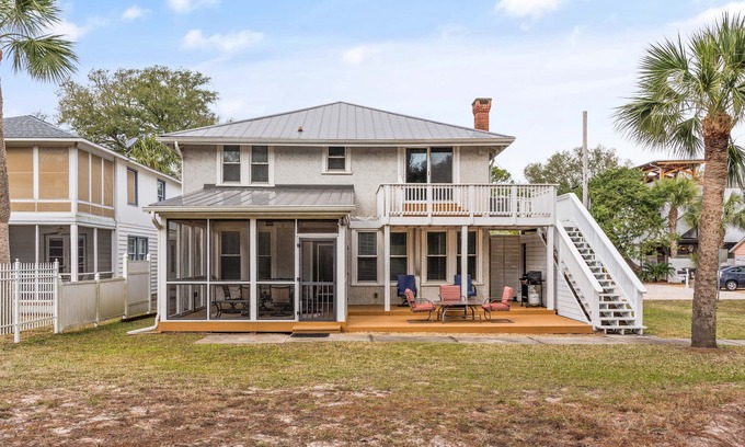 East Beach Haus | Das Sea Side Inn liegt nur wenige Schritte vom Eingang zum Coast Guard Beach am East Beach entfernt