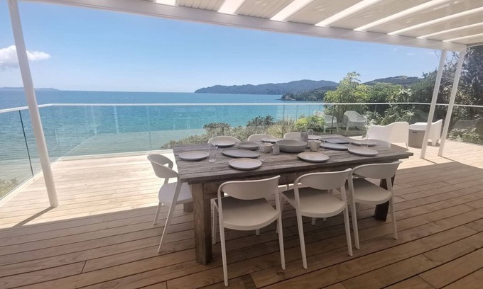 Coopers Beach Haus | Seapoint - Coopers Beachfront