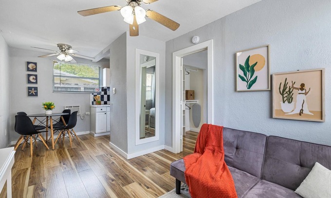 Harbordale Wohnung | Seascape: Mins to Las Olas & Beach