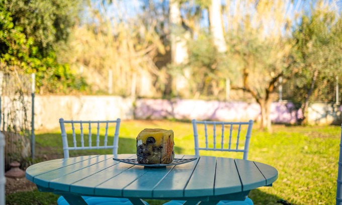 Kiparissia Haus | Seashell Cottage, A Seaside Charm near Kyparissia