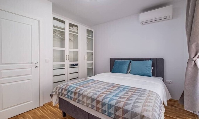 Saints Constantine and Helena Wohnung | Seaside Luxury Complex Apartment