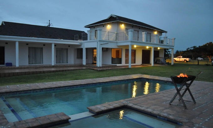 Sodwana Bay Haus | SeaXplore Lodge and Dive Center