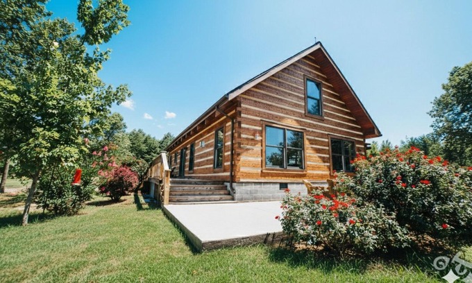 Trion Kabine | 21 private Morgen mit spektakulärem Blick auf den Herbst mit Whirlpool und Feuerstelle.