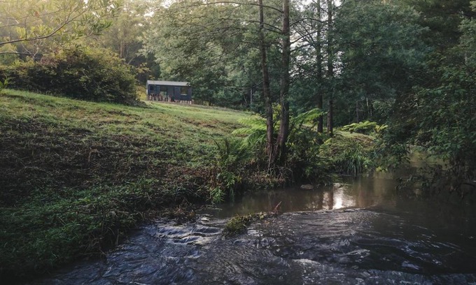 Hiawatha Haus | Secluded Off-Grid Cabin Tucked Into The Bush - Bastian
