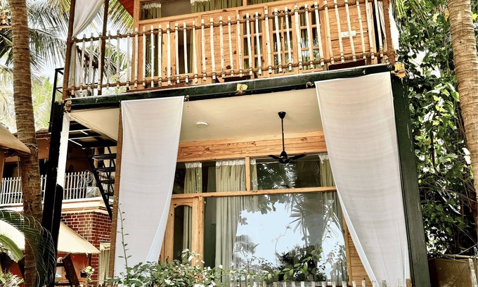 Agonda Haus | Secret Garden - Premium Hut #2