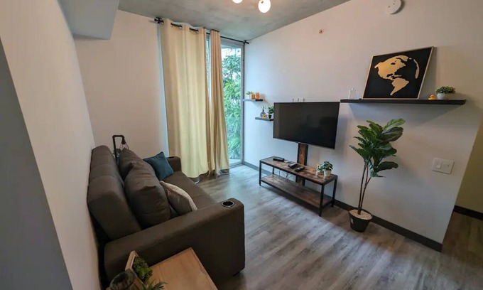 San Bosco Wohnung | Secrt Sabana Forest View with A/C