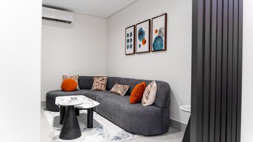 Al-Rawdah Wohnung | Self Check-in Private Parking Central