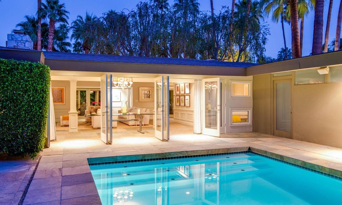 Deepwell Estates Haus | Serendipity Palm Springs Holiday home 2
